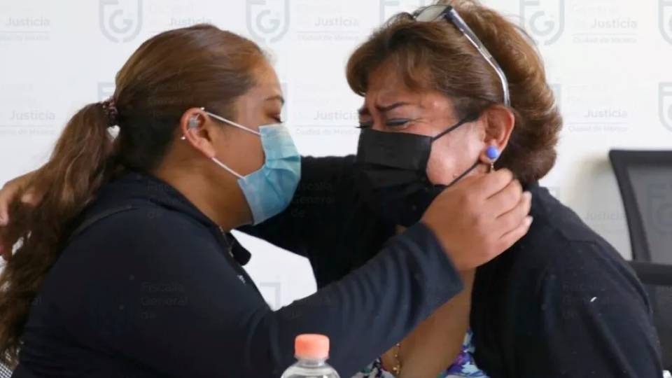 Insólito: Madre e hija se reencuentran 27 años después, la primogénita se perdió en Chapultepec