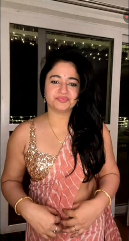 Poonam Bajwa Saree Live mp4 0006