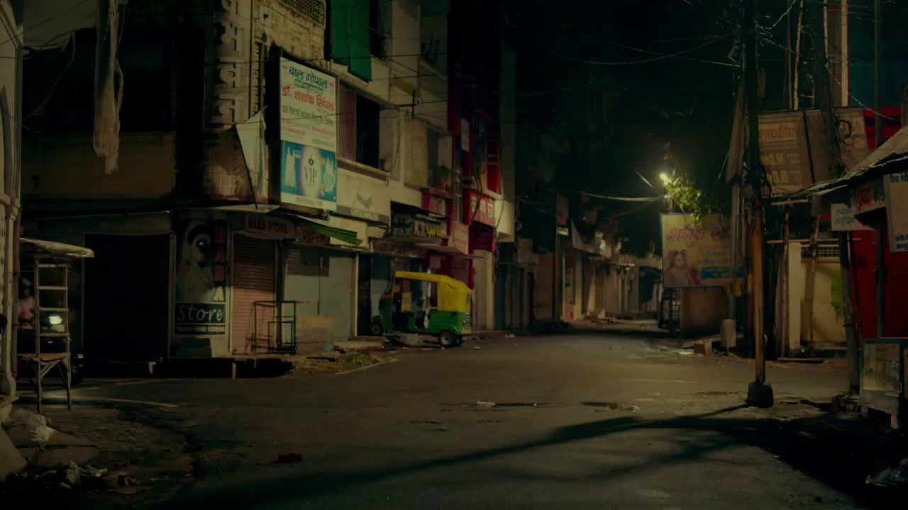 Dedh-Bigha-Zameen-2024-Hindi-WEBRip-720p-AVC-EAC3-6ch-mkv-0005