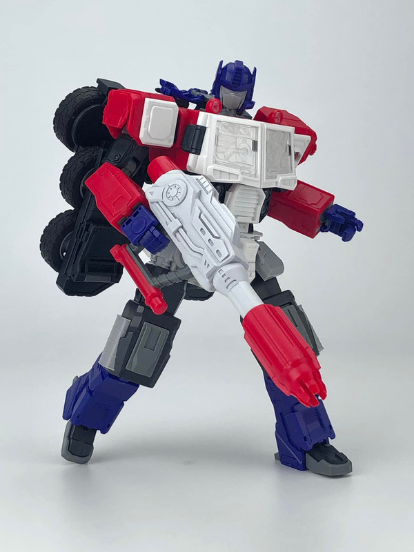 MB-18-ENERGY-COMMANDER-14