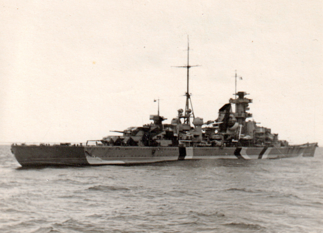DKM-Prinz-Eugen-camo-Baltico-1.jpg