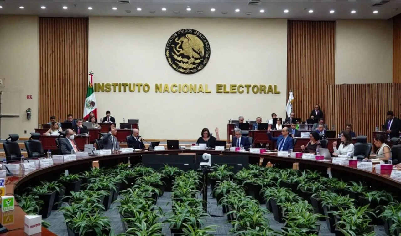 INE despliega alternativas de sedes para los debates presidenciales en el 2024
