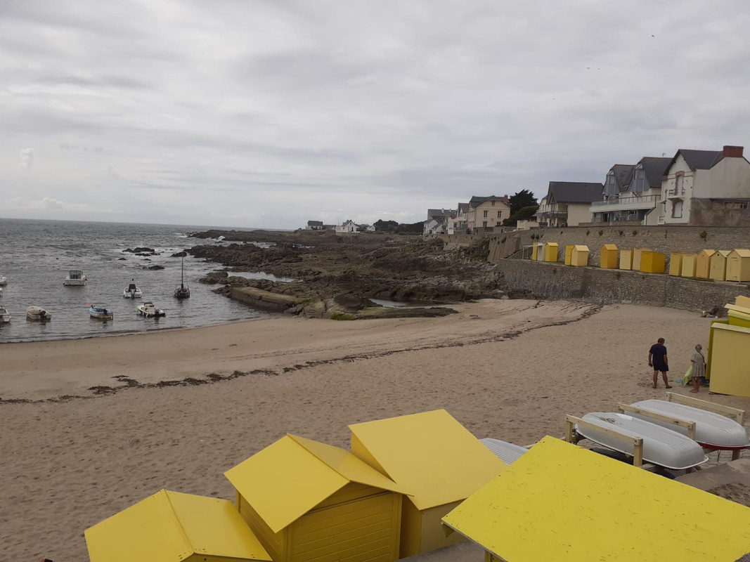 C3C60DD9-E8A6-4F45-B861-DAD3FB2CCD99