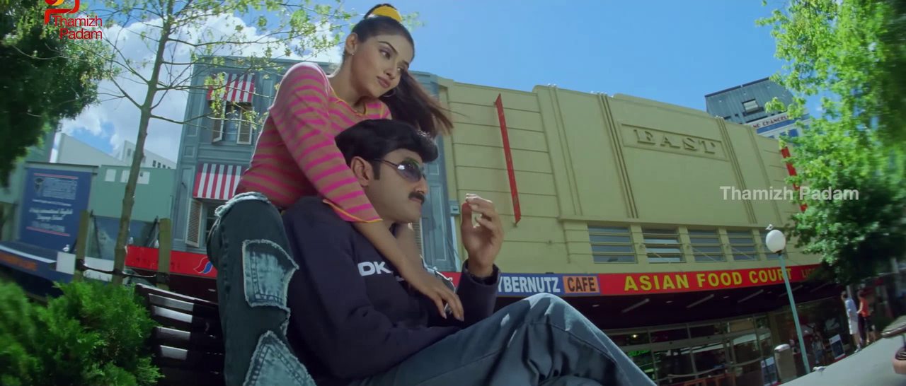 vlcsnap-2025-09-30-17h53m31s990