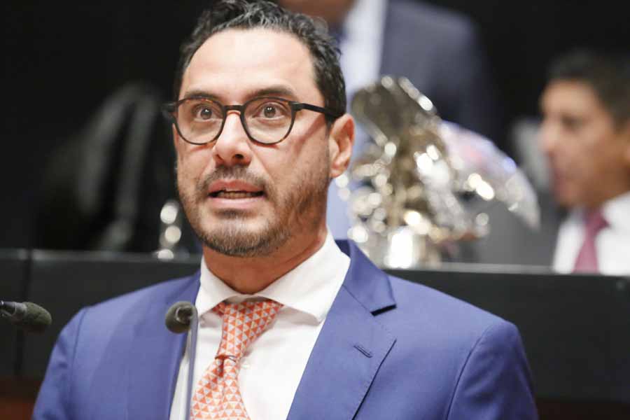 Morena da la bienvenida a Raúl Paz