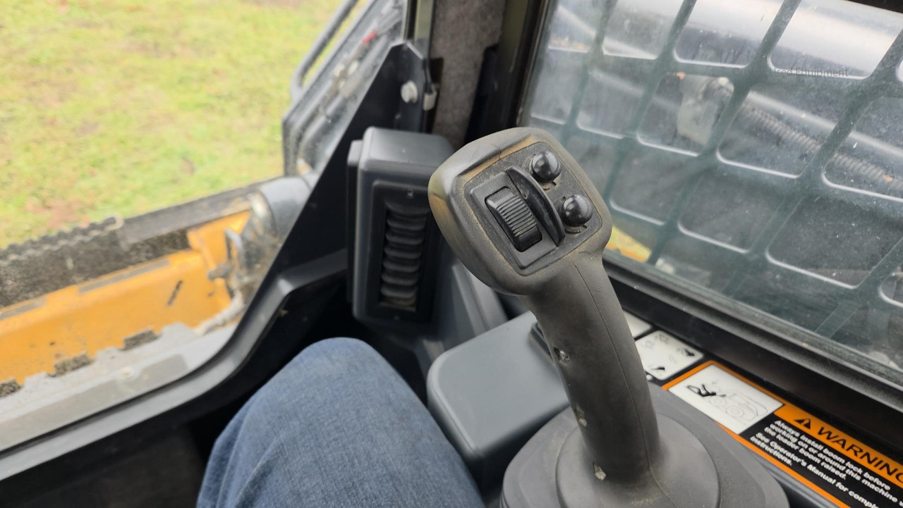 Vehicle thumbnail 71