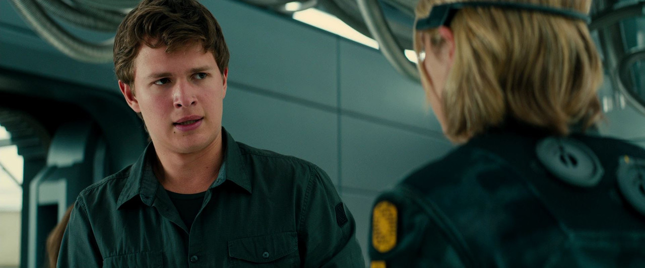 Fotos 05710 Allegiant.2016.1080p.BDRip.LATiNO.EN