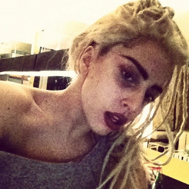 11-21-12-Instagram-001.webp