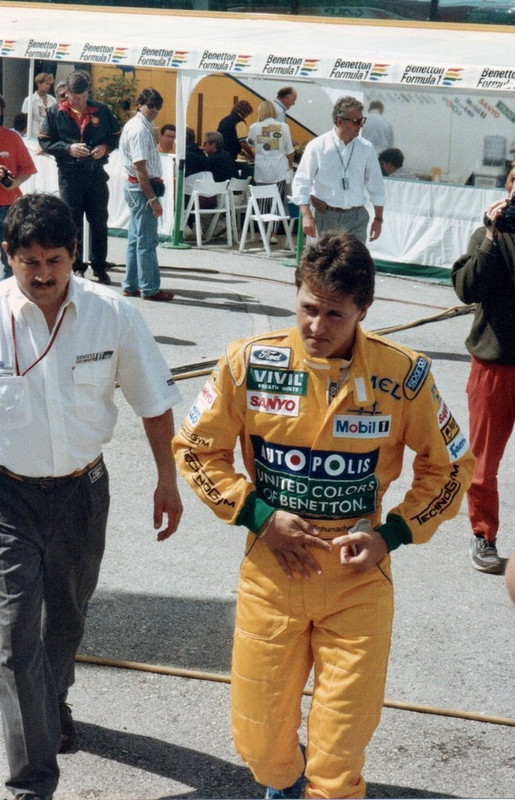 078F8E9A-A09B-40C2-89EB-5952A796CF0E