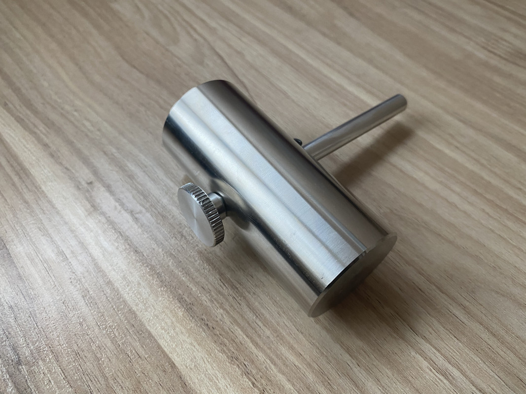 E19B350F-35B3-41F8-8189-A522688EF969