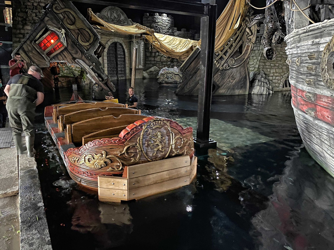 28919CAA-A546-44F1-AB53-80C5DFFEEDAE