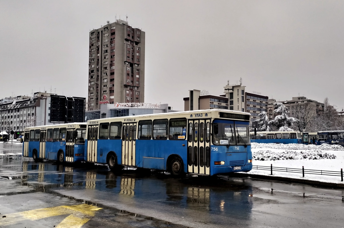 Volvo B10M / Neobus 405G (1997/08) #756 i #723