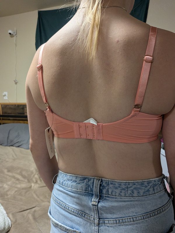 PXL 20260424 010440138