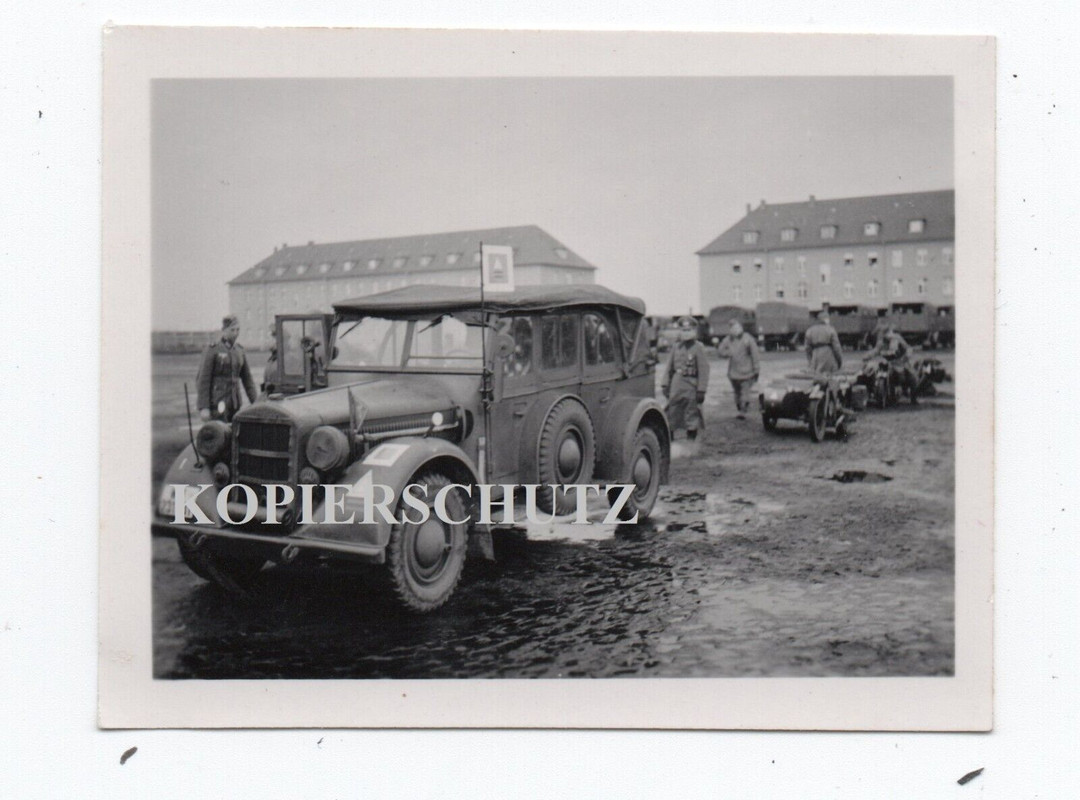 Burg b. Magdeburg SDkfz Krad Gespann LKW PKW Kübel Emblem Wimpel