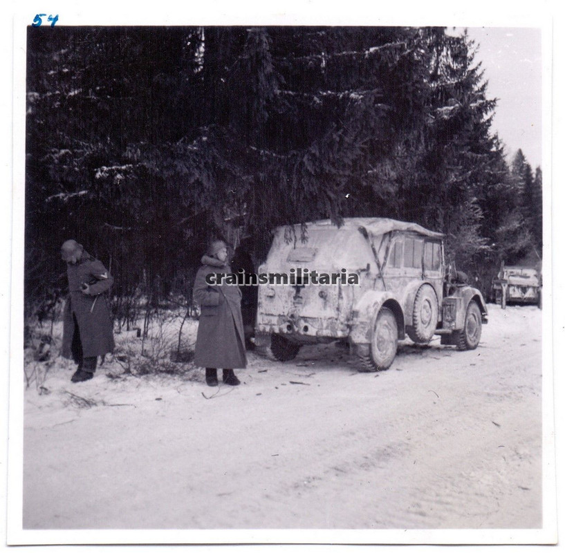 Orig. Foto Einheits-Pkw Kübelwagen mit Schneetar