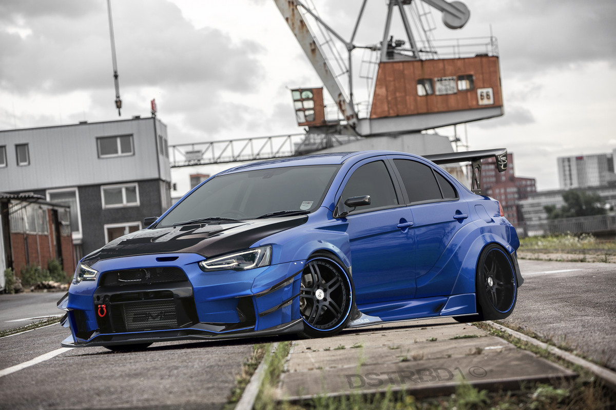 Mitsubishi-Lancer-Evo-X-FQ400-Dstrbd1.jpg