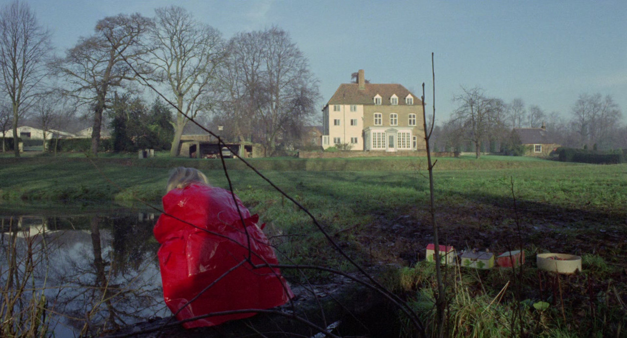 Don't Look Now (1973) Criterion (1080p BluRay x265 r00t)-1