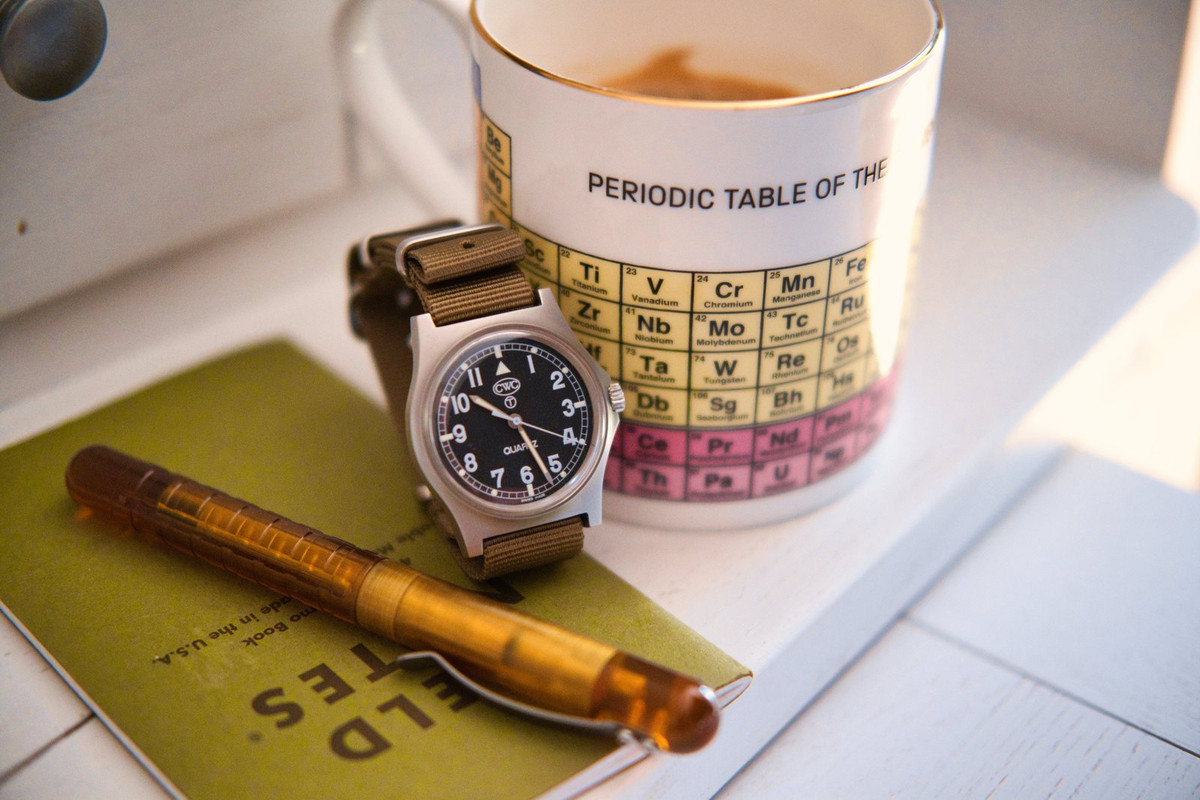 Pause café et montre (toutes marques) - tome X - Page 12 XT033476-4