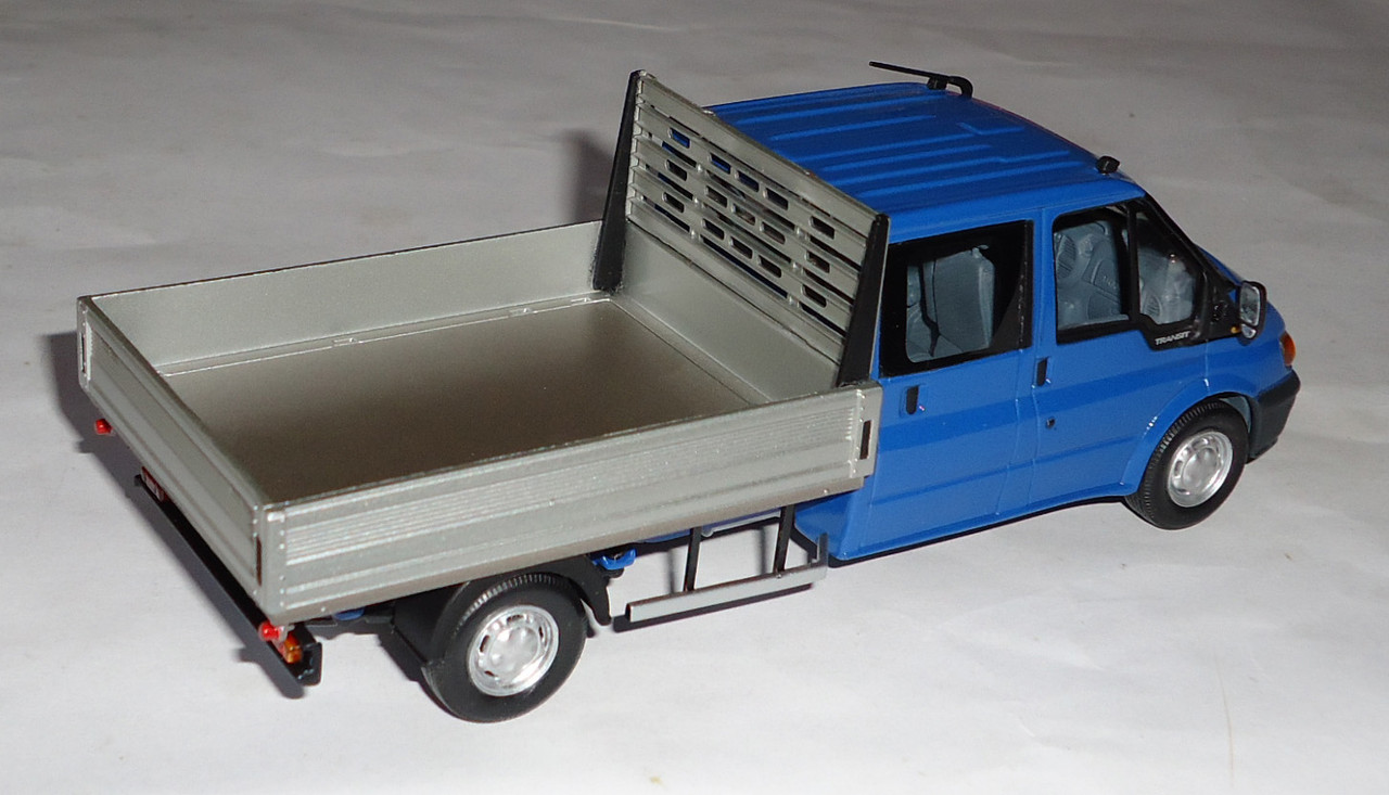 Ford-Transit-Pickup Doublecab1