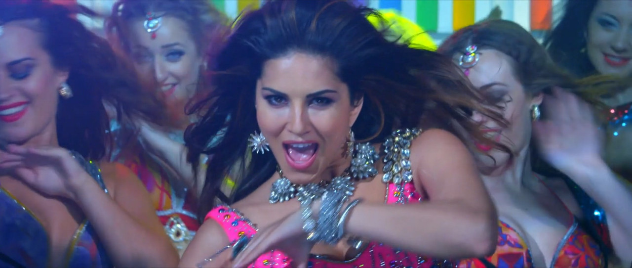 Daaru Peeke Dance.mkv_000139.228