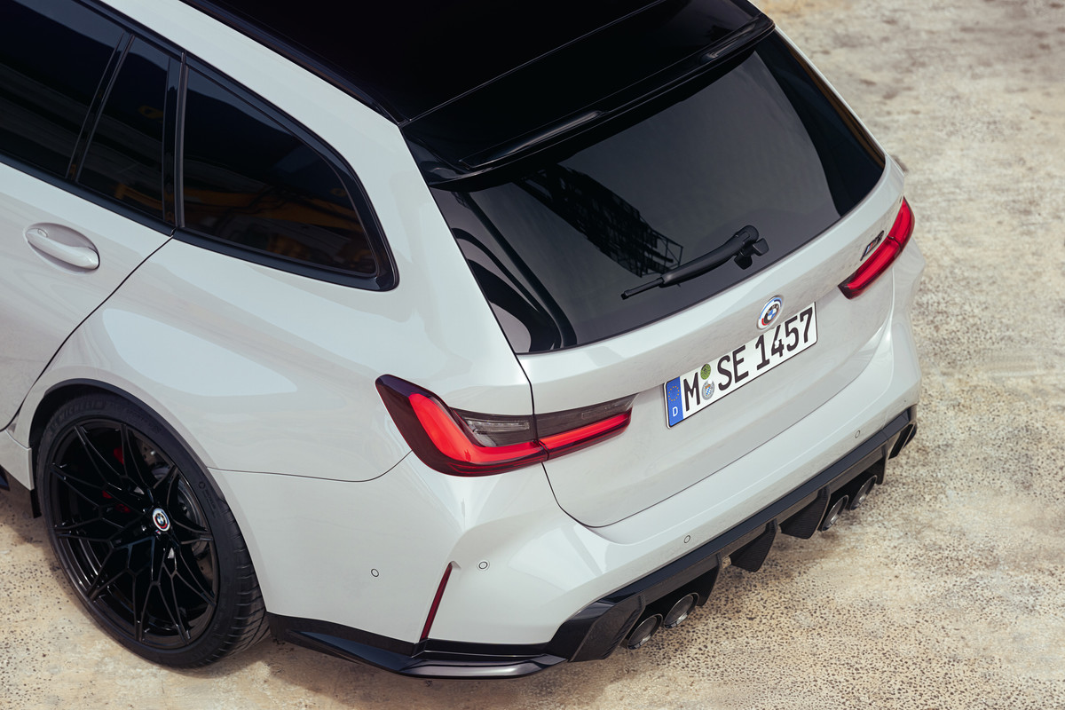 P90468129_highRes_the-first-ever-bmw-m