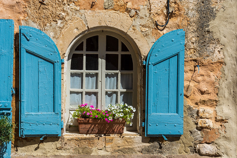 blue-window-shutters.jpg