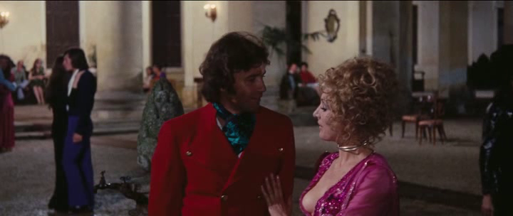 La-notte-che-Evelyn-usc-dalla-tomba-1971