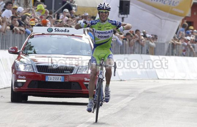 Asolo trionfa ad Asolo nella 14a tappa del Giro dItalia 2010 (foto Bettini)