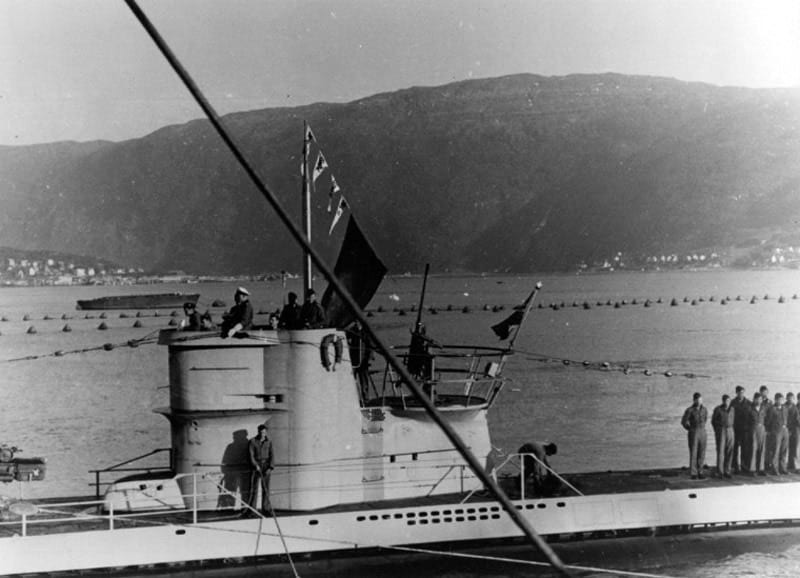 U255-Returns-After-Attacking-PQ1.jpg
