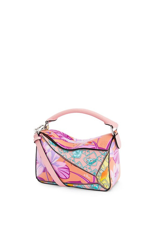 8C32BCA4-BDF6-4B2F-9C9B-2CFB38501A82