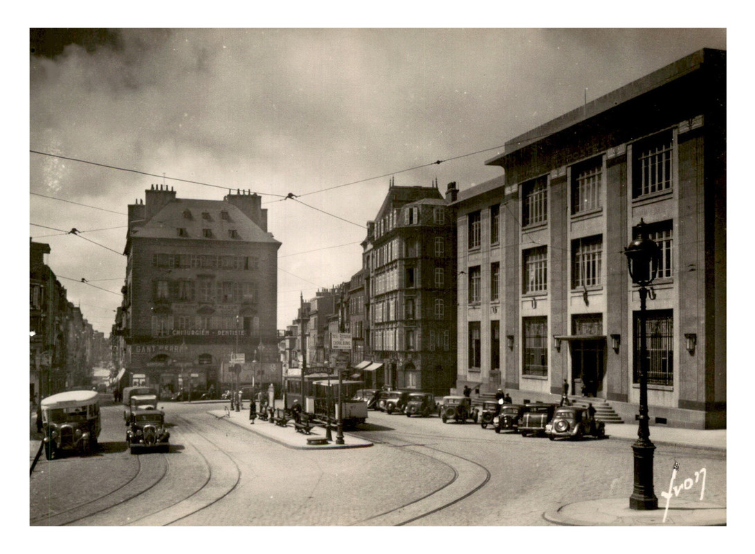 Brest (Finistère, Place Anatole France (Yvon I B 2752)