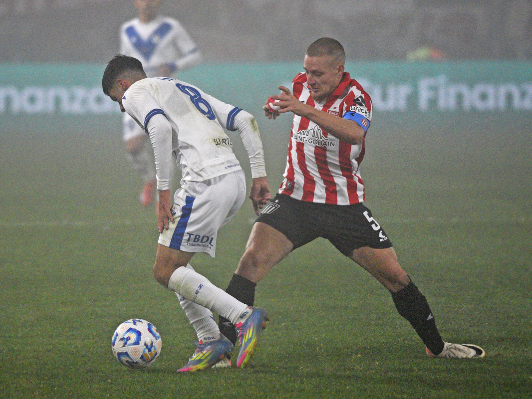 Vélez le ganó la final a Estudiantes y se quedó con la Supercopa Internacional