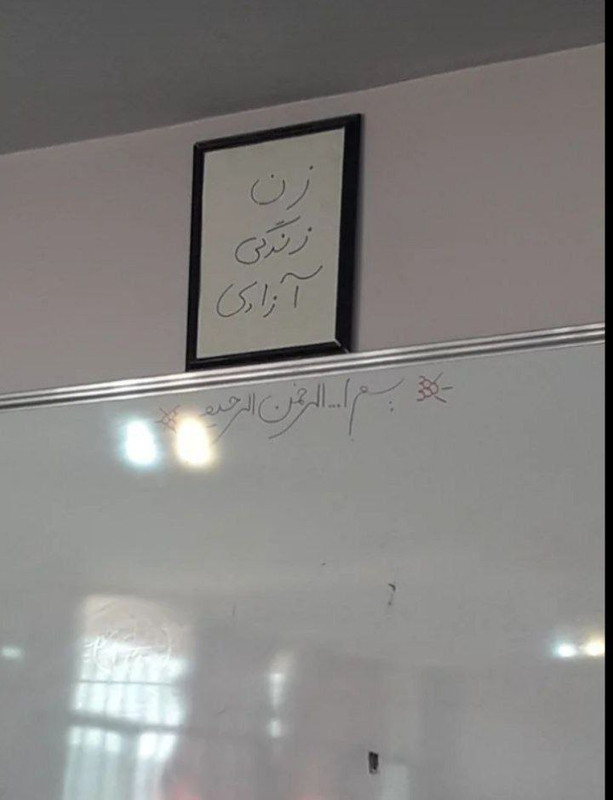 ۲۰۲۲۱۰۰۴_۱۳۱۳۲۳