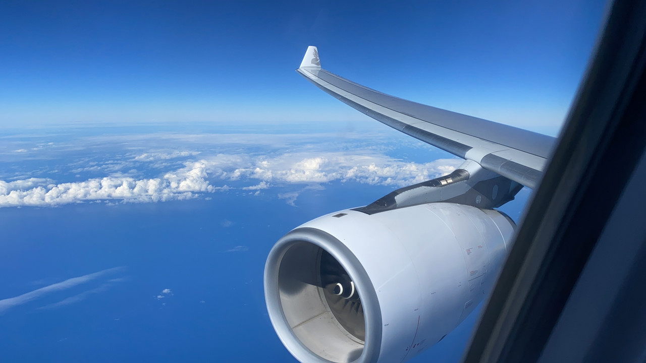 EBD4E317-69FC-44F4-A1F3-D3B4ACF0360E