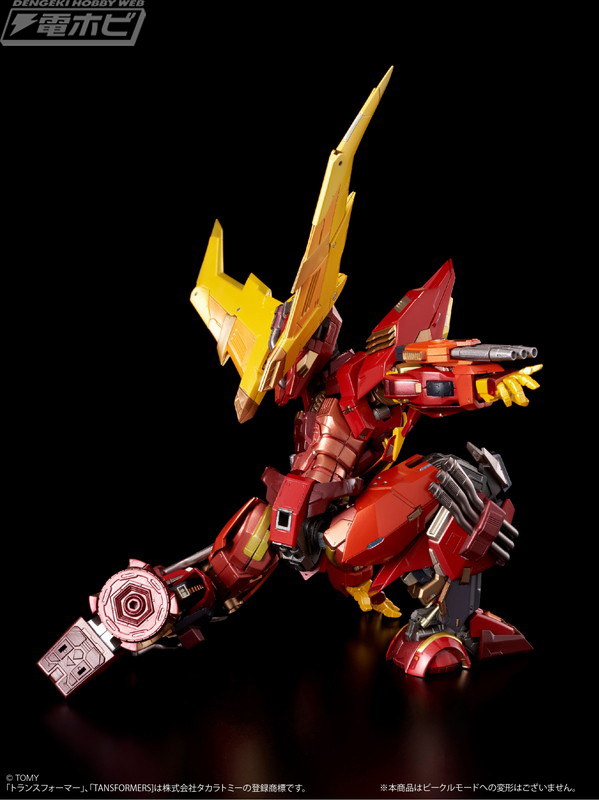 Flame-Toys-Kuro-Kara-Kuri-Rodimus-06