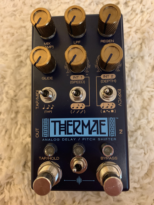 7D5F330C-D1EF-4CC9-9322-95DC7E9F5C3C