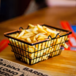 Chili cheese patatas