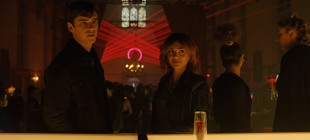 Titans.S04E03.Jinx.1080p.10bit.BluRay.AAC5.1.HEVC-Vyndros.mkv_snapshot_29.27_[2023.11.16_19.02.48]