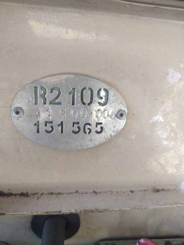 plaque d numéro de série 1