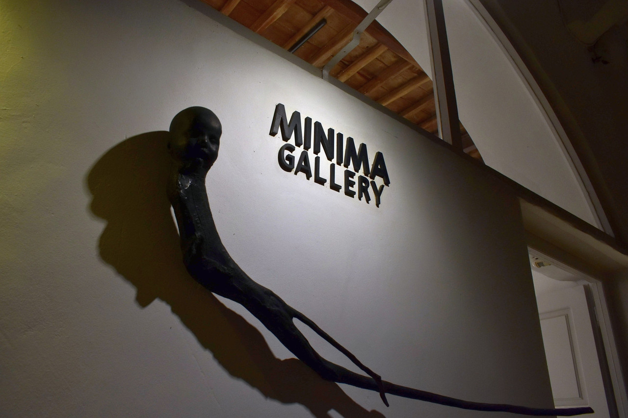 Minima Gallery (1)