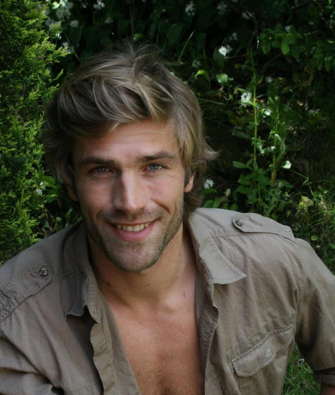 295217_10151064485870709_1010157033_n