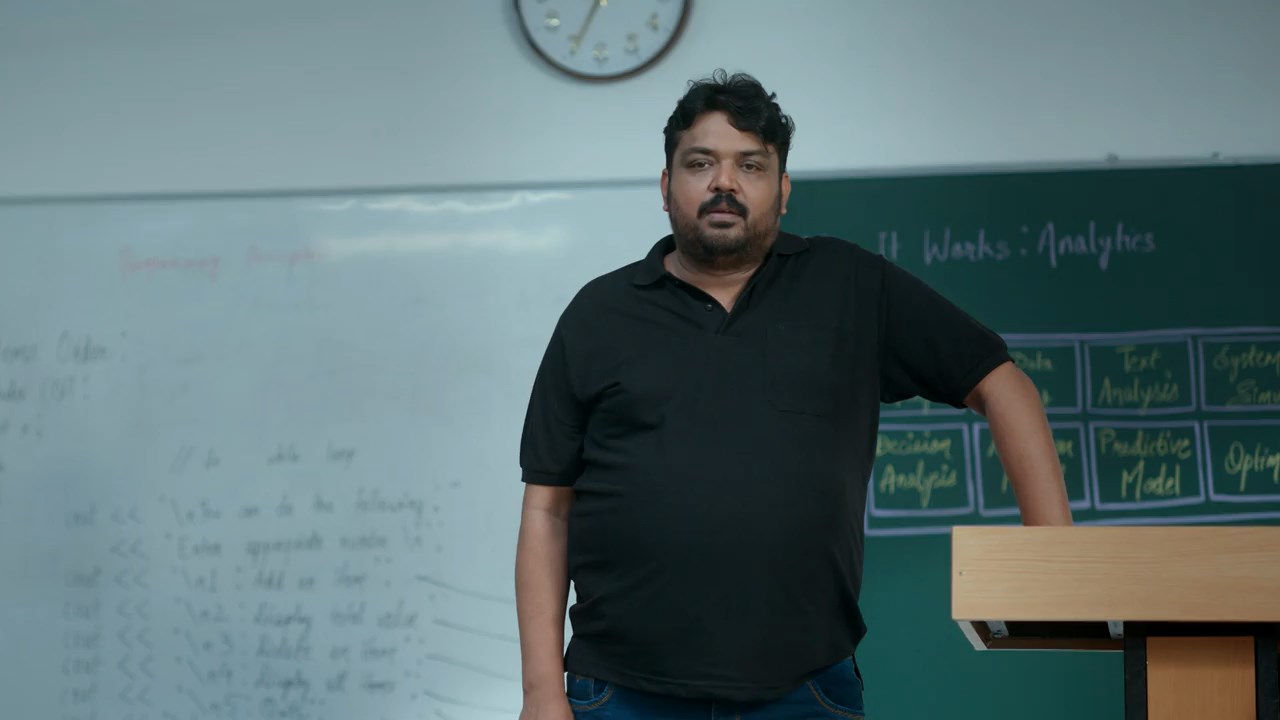 Swipe Crime (2024) Season 1 [Hindi] WebRip 480p, 720p ESub - Complete Screenshot