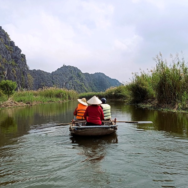 attractions Ninh Binh, Vietnam, Halong Bay on land, Bai Dinh, Van Long, Tam Coc, Bich Dong, Thung Nham
