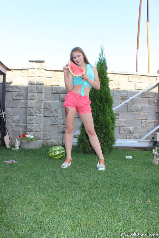 MarvelCharm_Hanna-Watermelon-001