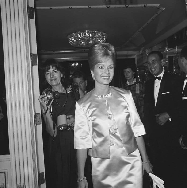Debbie_Reynolds_b16