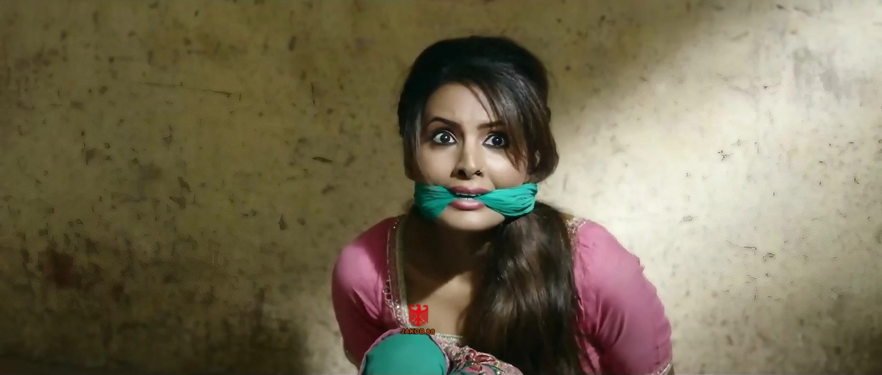 Geeta Basra 10 - Lock 2016