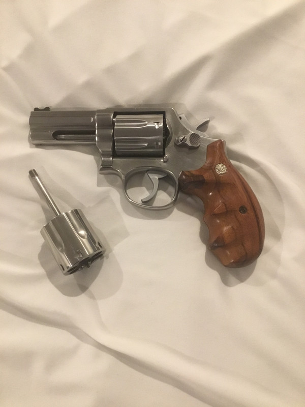 B1EF45DE-E9AA-46A0-8C26-FB7F2216B748