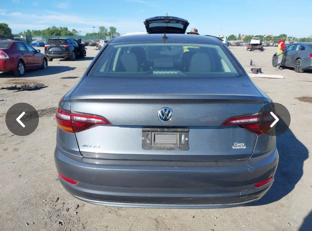 Volkswagen Jetta SE