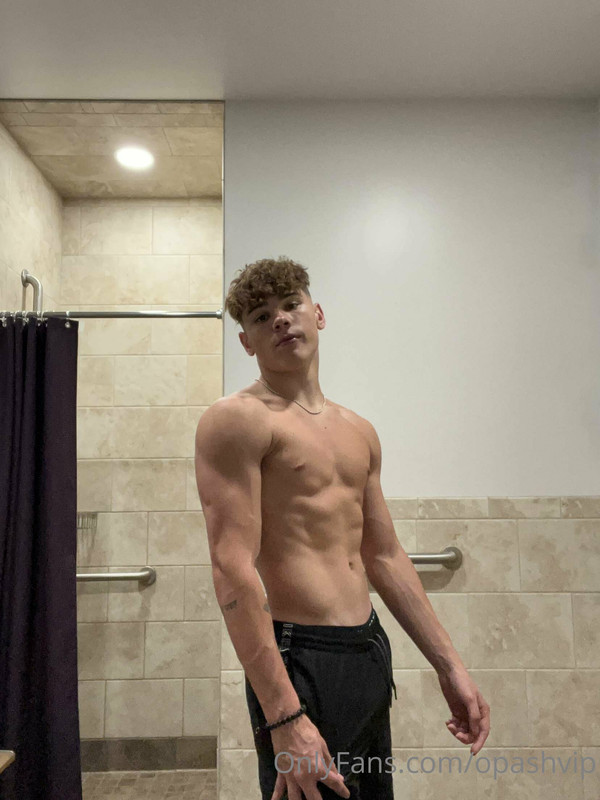 (43)