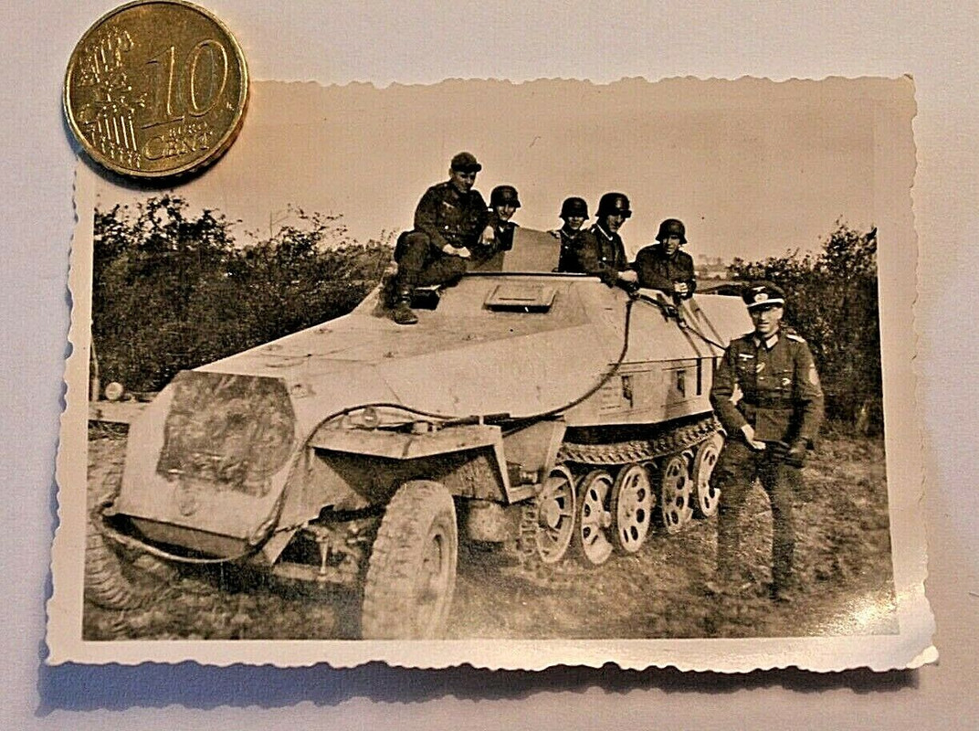 orig.Foto-Deutsches-Reich-WH-Schützenpanzer-Kettenfahrzeug-Soldaten-Norwegen